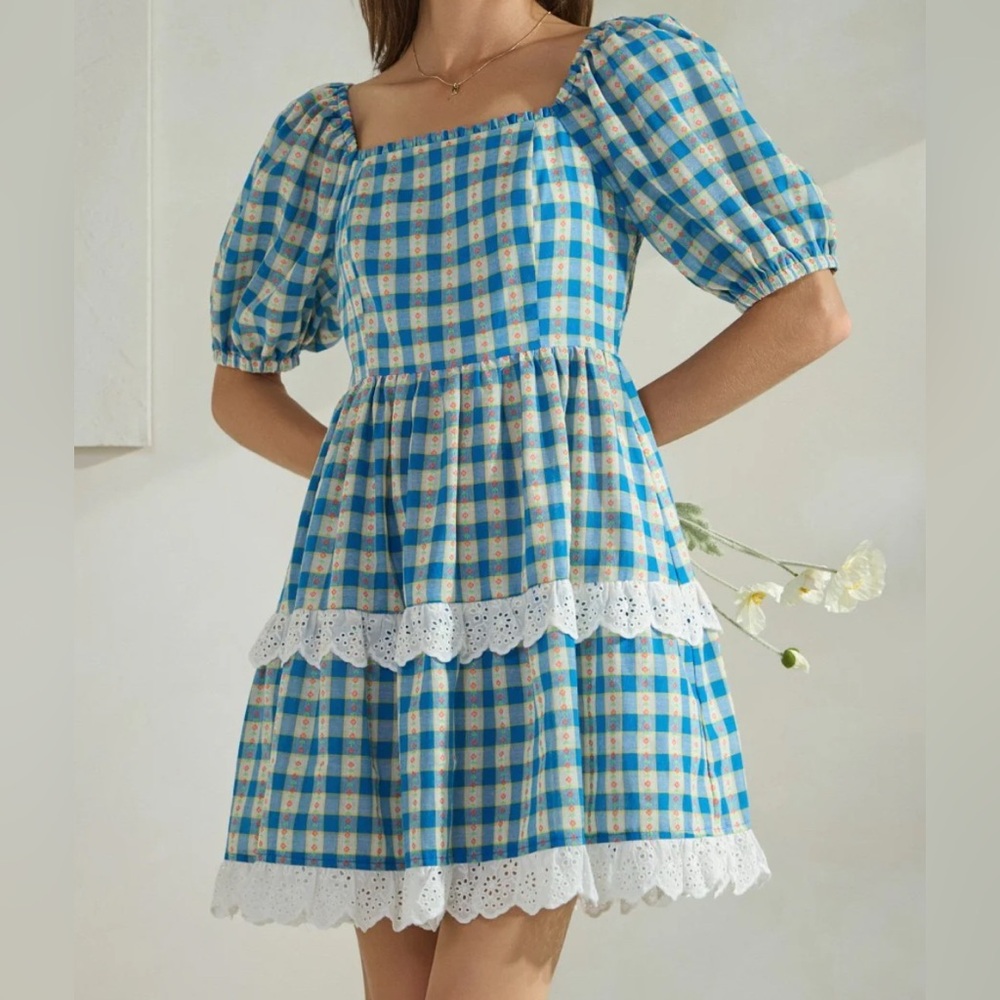 Blue and White Gingham Dress with Lace Trim medium nwt - Picture 1 of 6